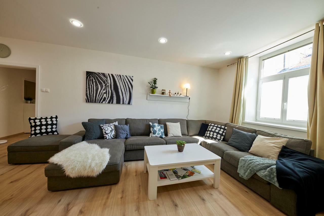 Le Monde Apartment Bratislava - Amazing 5Bdr In Downtown Extérieur photo