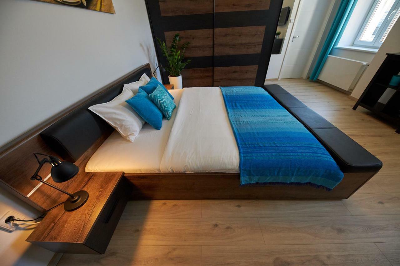 Le Monde Apartment Bratislava - Amazing 5Bdr In Downtown Extérieur photo
