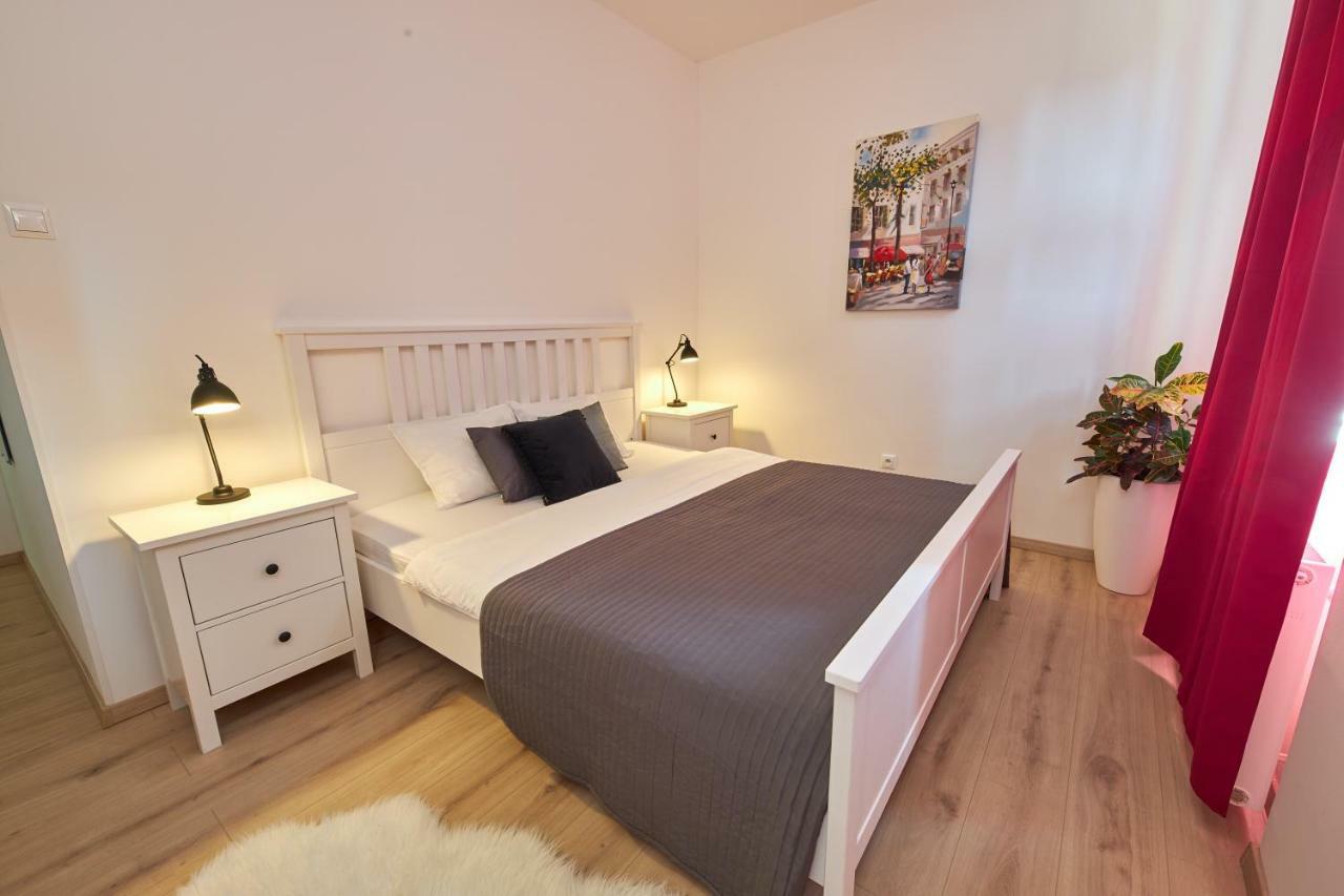 Le Monde Apartment Bratislava - Amazing 5Bdr In Downtown Extérieur photo