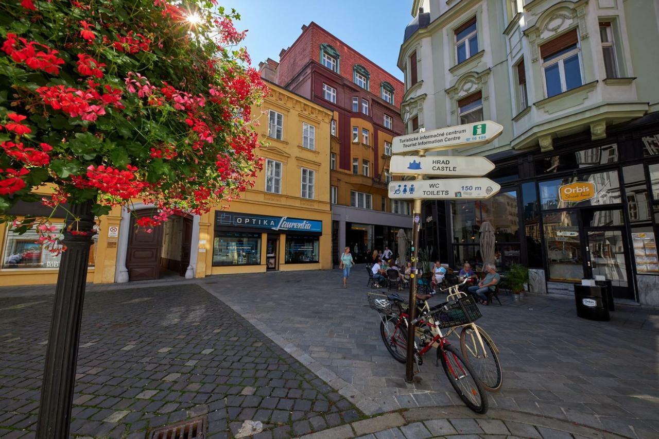 Le Monde Apartment Bratislava - Amazing 5Bdr In Downtown Extérieur photo