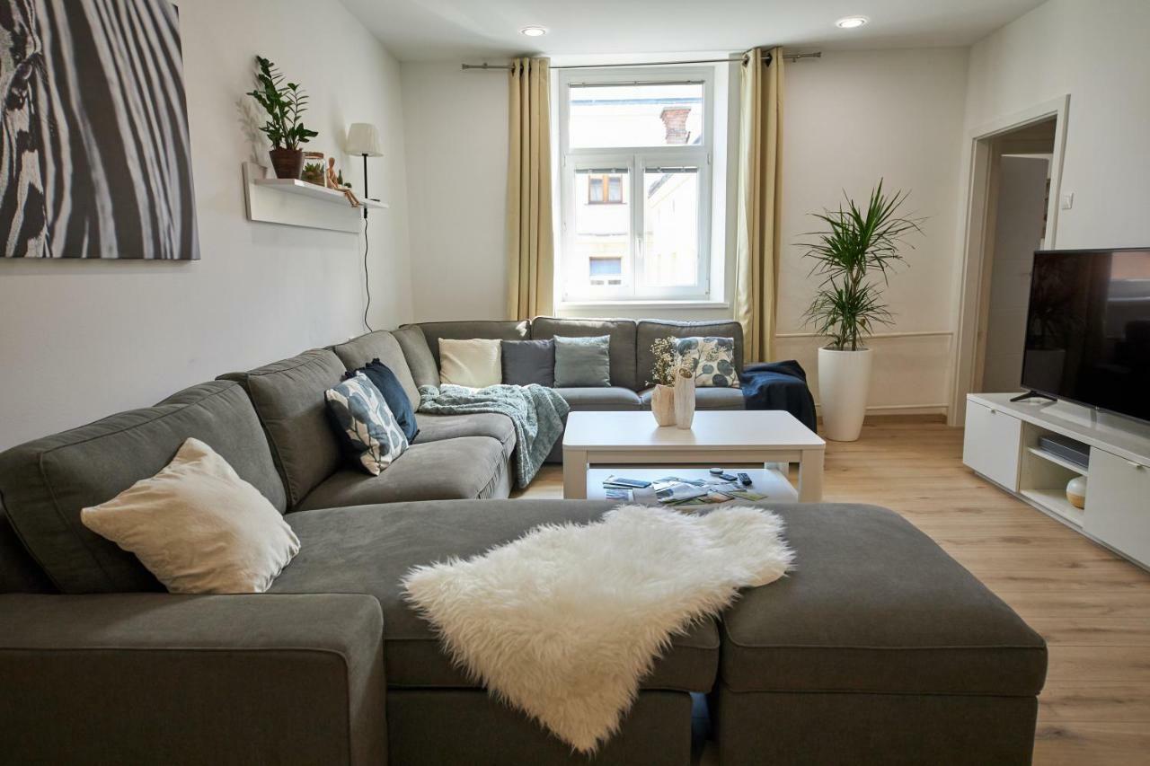 Le Monde Apartment Bratislava - Amazing 5Bdr In Downtown Extérieur photo