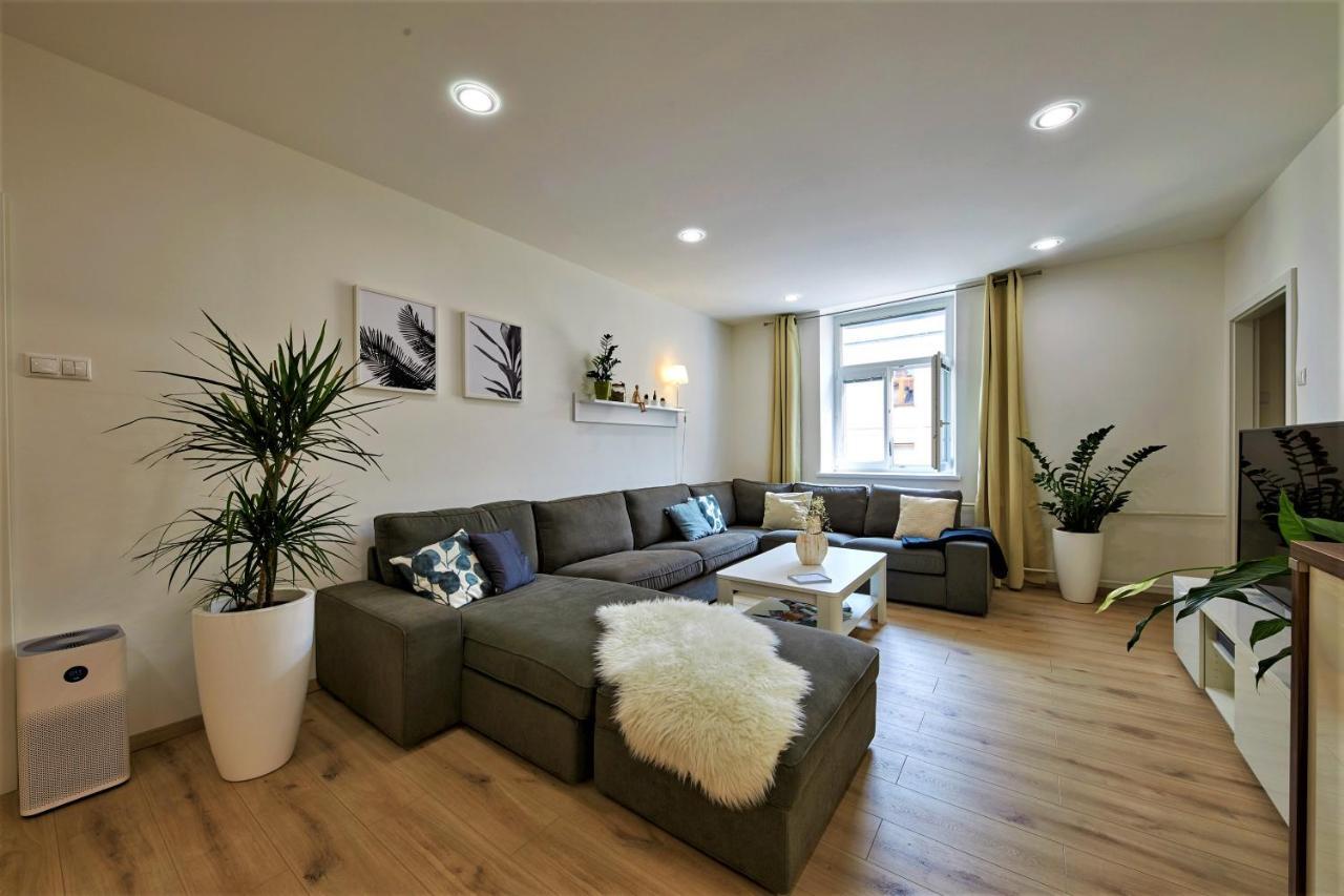 Le Monde Apartment Bratislava - Amazing 5Bdr In Downtown Extérieur photo